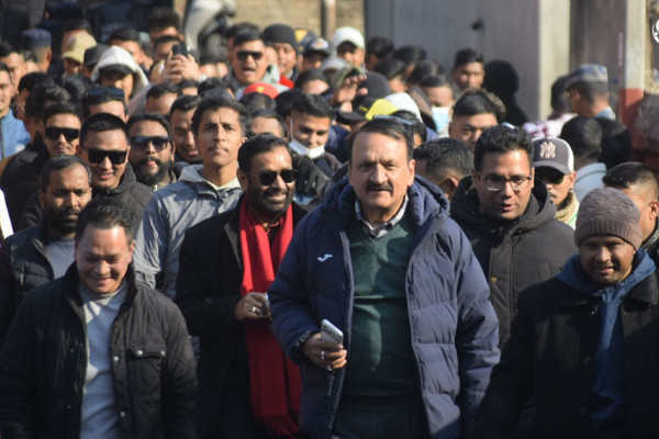 सानेपामा जुट्दै कांग्रेस शीर्ष नेताहरू (तस्बिरहरु)