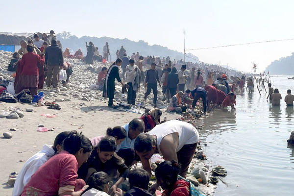 माघे सक्रान्ति झल्काउने १६ तस्बिर