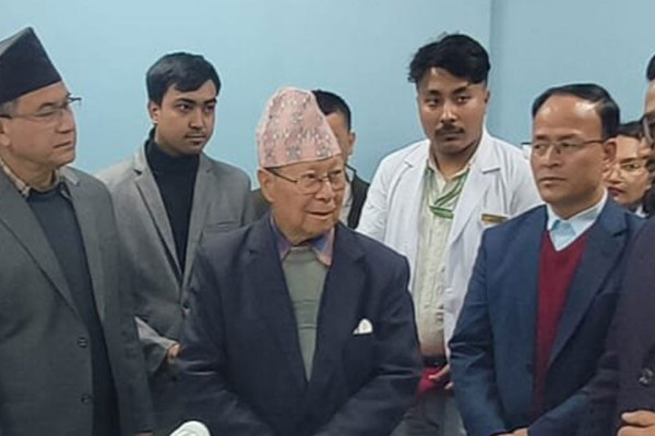 हामी ठेक्कापटा मिलाइदिन्छौ भनेर भोट माग्दैनौंः बिजुक्छें