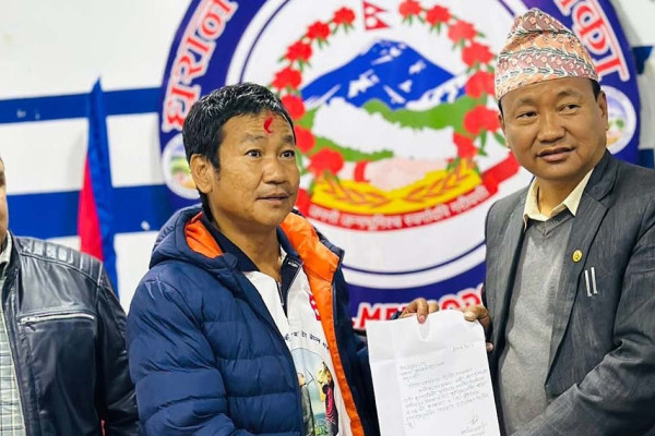 धरानका मेयर हर्क साम्पाङले दिए राजीनामा