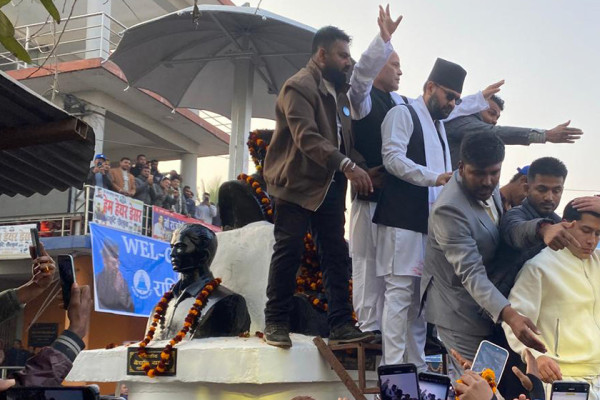 मधेस आन्दोलनका सहिदप्रति बालेनको सम्मान