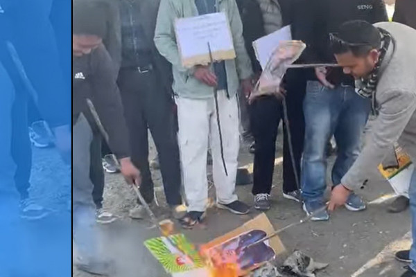 लेखकलाई टिकट नदिएको भन्दै कञ्चनपुरमा गगन–विश्वको पुतला दहन