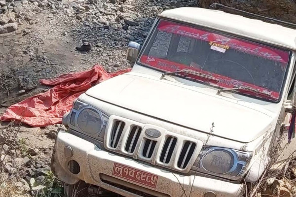 पाल्पामा मलामी बोकेको जिप दुर्घटना: 
एकको मृत्यु, ६ जना घाइते