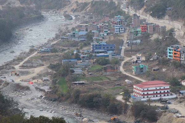 लामाखेतमा नदी नियन्त्रणको काम हुँदै