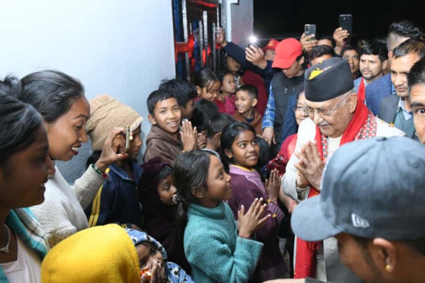 मतदाता भेटघाटमा व्यस्त ओली