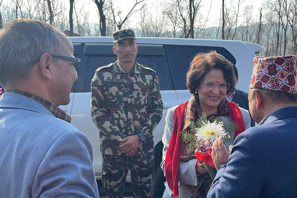 स्वास्थ्यमन्त्री गौतमले गरिन् जिपी कोइराला उपचार केन्द्रको निरीक्षण
