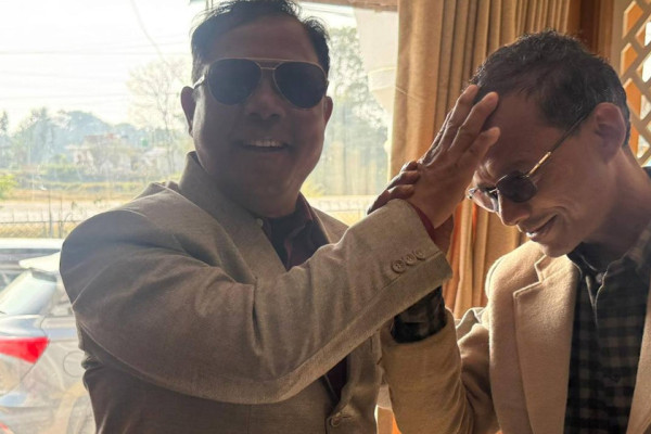 रेसमलाई मेटमणिले किन ढोगे?