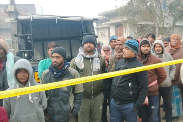 अज्ञात समूहद्वारा धारिलो हतियार प्रयोग गरी आमाछोराको हत्या, बाबुको अवस्था गम्भीर