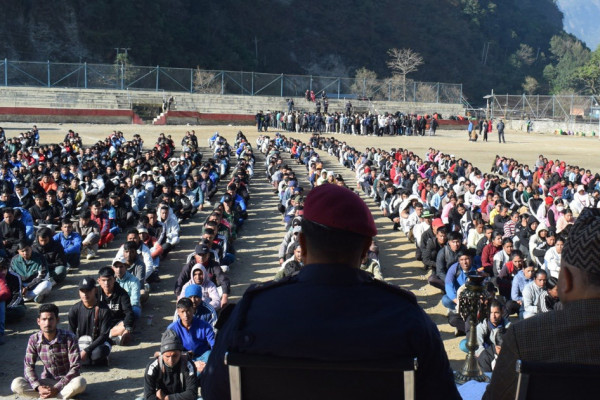 म्याग्दीबाट एक सय निर्वाचन प्रहरी बागलुङ पठाइयो