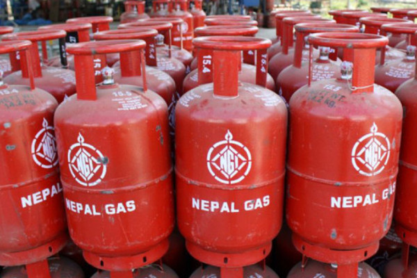 ग्यासको अनावश्यक भण्डारण नगर्न निगमको आग्रह