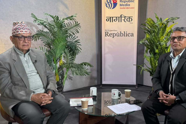 ओली र देउवामा नै चुनावी उत्साह देखिँदैन: डा. लोहनी