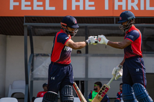 विष्फोटक सुरुवात: पावरप्लेमा नेपालले बनायो ७५ रन