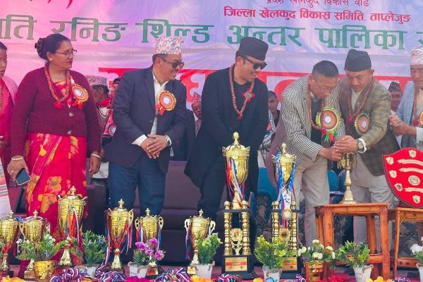 ताप्लेजुङ राष्ट्रपति रनिङ शिल्ड: ३२ स्वर्णको छिनोफानो हुँदा मैवाखोलाको फराकिलो अग्रता