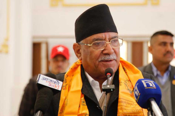 सोसियल मिडियामा ‘फण्डा’ गर्दैमा नयाँ भइँदैन, एजेन्डाका आधारमा हामी नै नयाँ हौं: दाहाल