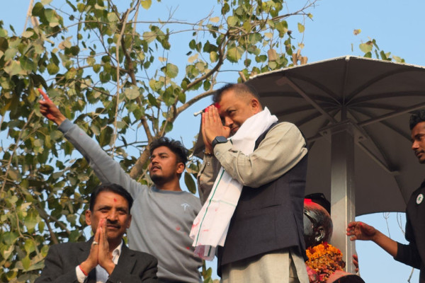 संविधानलाई कुनै पनि हालतमा तलमाथि हुन दिन्नौं: गगन