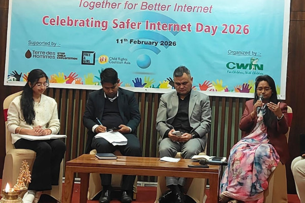 ‘स्क्रिन’ भित्रको संसार: बालबालिका कति सुरक्षित ?