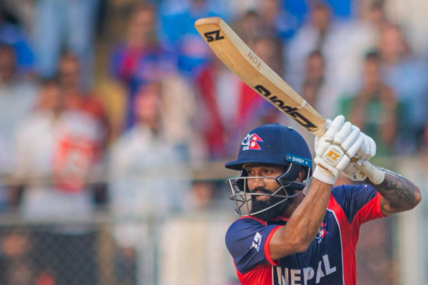 दीपेन्द्र सिंह ऐरी १७ रनमा बोल्ड, नेपाललाई चौथो झड्का
