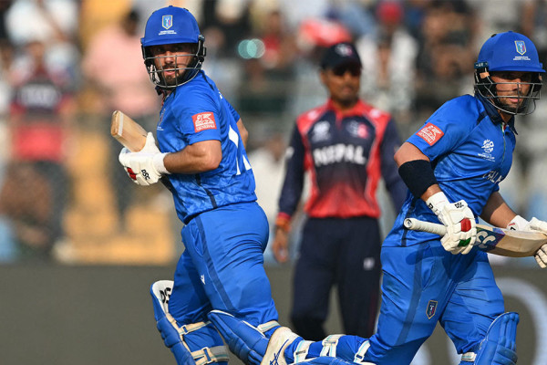 वानखेडेमा इटालियन ब्याटरको ताण्डव: नेपाली बलरमाथि चौका र छक्काको वर्षा