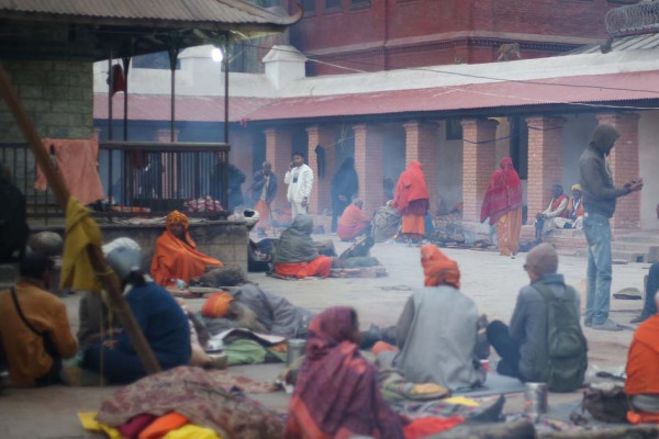 भजनको धूनमा गाँजाको व्यापार !