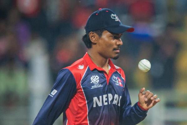 ८० रनको साझेदारीपछि नेपाललाई ‘ब्रेक थ्रु’, रोहितले लिए पहिलो विकेट