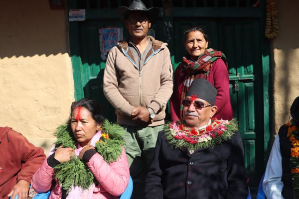 हिजो बन्दुक बोकेर आएको थिएँ, आज मतपत्र बोकेर आएको छु: प्रचण्ड