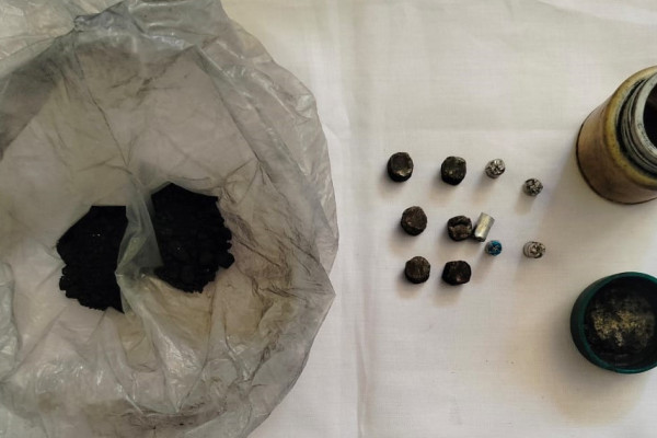 तनहुँबाट भरूवा बन्दुकसहित दुई जना पक्राउ