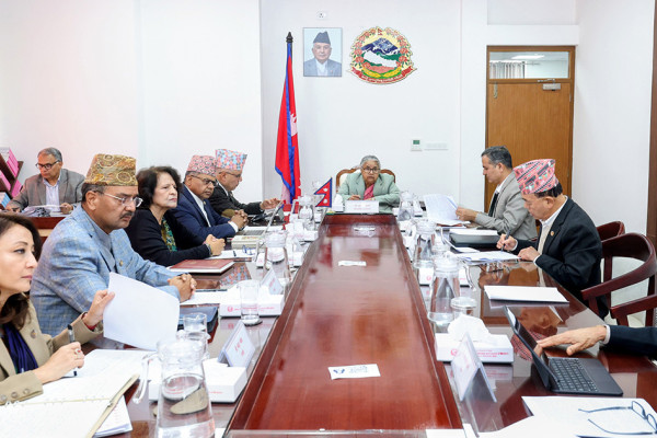 सरकारले दियो निर्वाचनलाई लक्षित तीन दिन सार्वजनिक बिदा