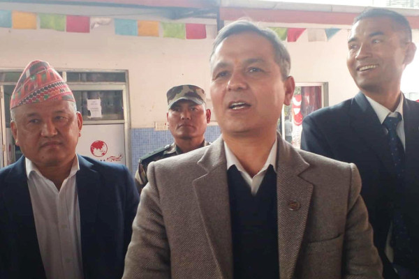 गृहमन्त्रीले भने- हल्लाको पछि नलाग्नू, मतपेटिका ढुवानी सेनाले गर्दैन