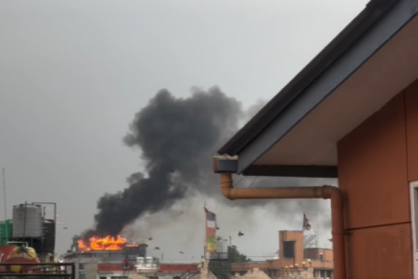 दाउरा थकालीमा लागेको आगो नियन्त्रणमा