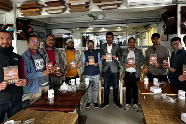 नेपालको पहिलो आमनिर्वाचनबारे अनुपमको पुस्तक सार्वजनिक