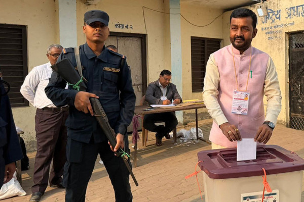 प्रदीप यादवले गरे मतदान