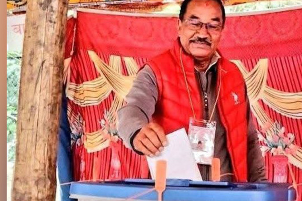 कमल थापाले गरे मतदान