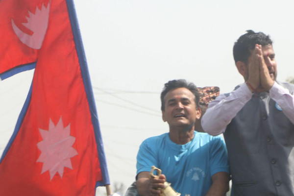 राप्रपाका अध्यक्ष राजेन्द्र लिङदेनलाई हराउँदै रास्वपाका प्रकाश पाठक विजयी