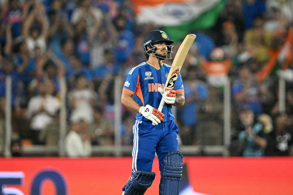 भारतले न्युजिल्यान्डलाई दियो २५६ रनको विशाल लक्ष्य