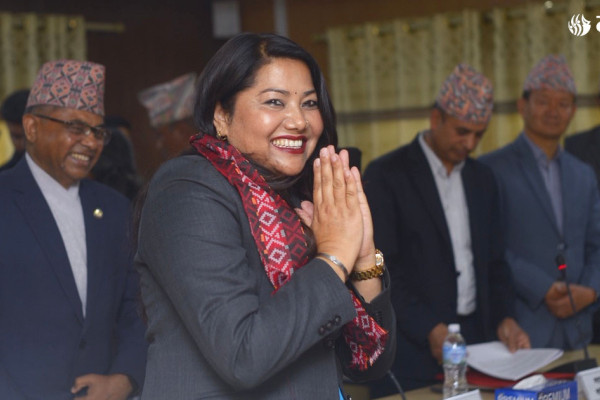 रास्वपाको सरकारलाई सघाउन तयार छौं: झाँक्री