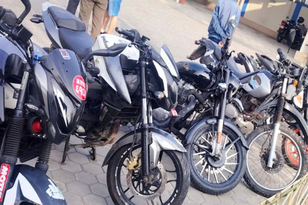 स्वरुप परिवर्तन गरी समाजलाई आतङ्कित पार्ने मोटरसाइकल नियन्त्रणमा