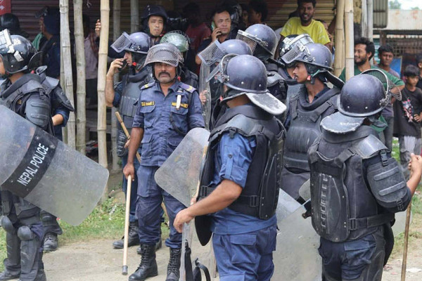 देवानगञ्ज घटना : एक सर्वसाधारणको घरमा आगजनी