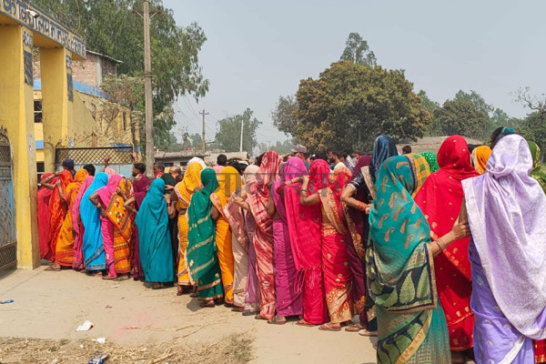 सर्लाहीमा ५ घण्टामा खस्यो ४२ हजार मत