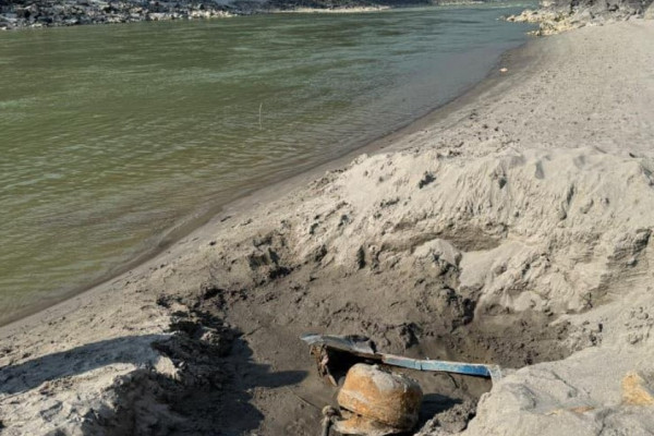 एक वर्षअघि सिमलतालबाट त्रिशूलीमा हराएको बसको अवशेष फेला!