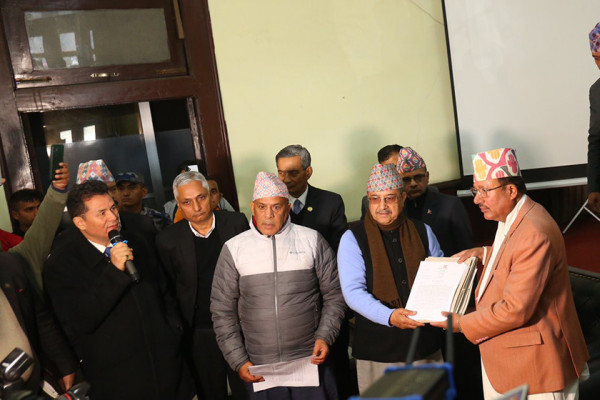 कांग्रेस प्रतिनिधिलाई कार्यवाहक प्रमुख आयुक्तको जवाफ : विधि र पद्दतिबाहिर गएर आयोगले निर्णय गर्दैन