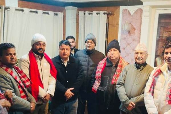 जसपा नेपाल छोडेर वीरगञ्जका मेयर पनि एमाले प्रवेश