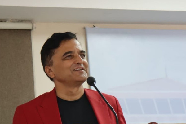 उपमहासचिव भट्टराईको दाबी : ओलीले भदौ २३ मै राजीनामा दिएको भए संसद् बच्थ्यो