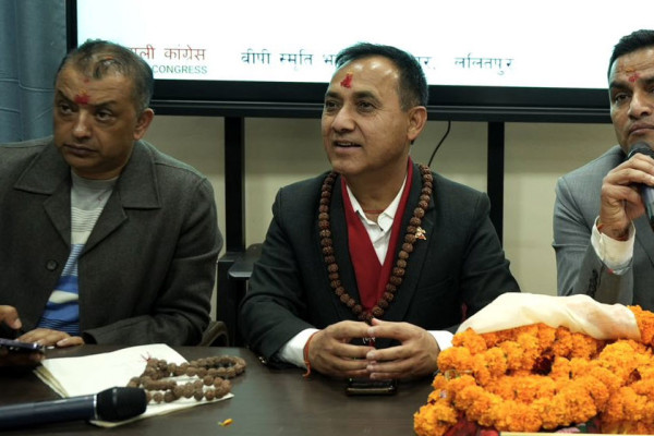 कांग्रेस मिलाउँछौँ, चुनावको टिकट नपाउनेलाई केन्द्रीय समितिमा ल्याउँछौँ: गगन