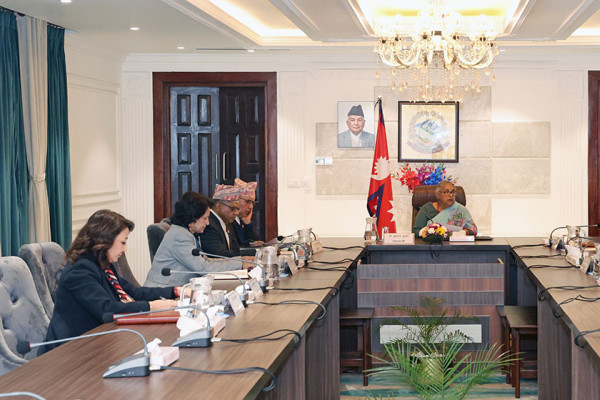 मन्त्रिपरिषद् बैठक सिंहदरबारमा जारी