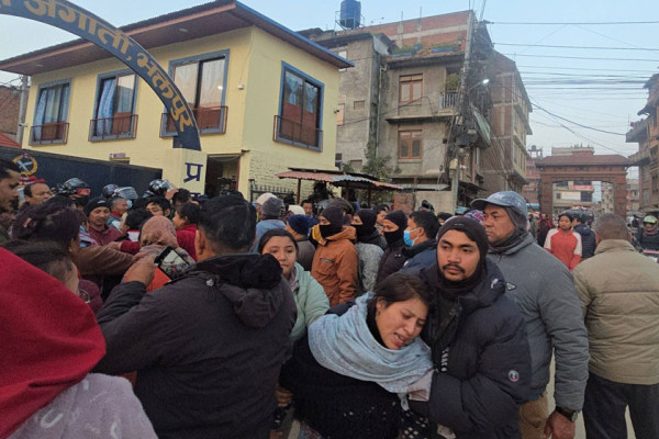 स्वास्थ्यमन्त्रीको टिपरको ठक्करबाट देवगणको मृत्यु, दिनभर आन्दोलन