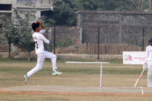 कोशी एलाइटको उपाधिका लागि मोरङ र झापा भिड्दै