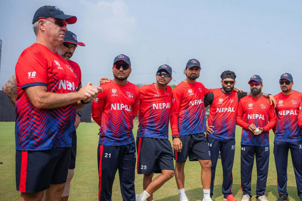 टी–२० विश्वकप अन्तर्गत पहिलो  ‘वार्मअप’ नेपालले युएईसँग खेल्दै
