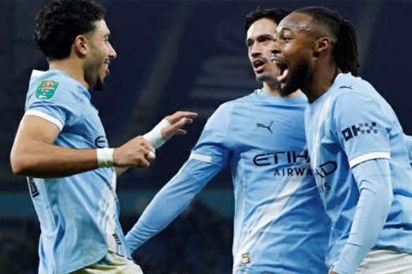 इंग्लिस फुटबल लिगको उपाधिका लागि आर्सनल र म्यान्चेस्टर सिटी भिड्ने