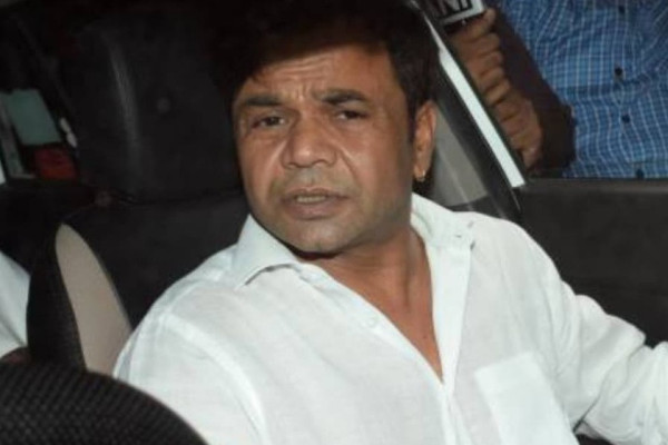 किन राजपाल यादवले तिहाड जेलमा आत्मसमर्पण गरे?