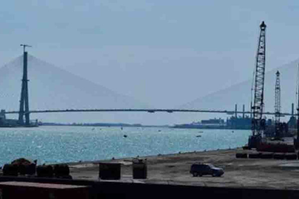 ट्रम्पले क्यानडा र अमेरिका जोड्ने पुलको उद्घाटन रोक्ने धम्की किन दिए?